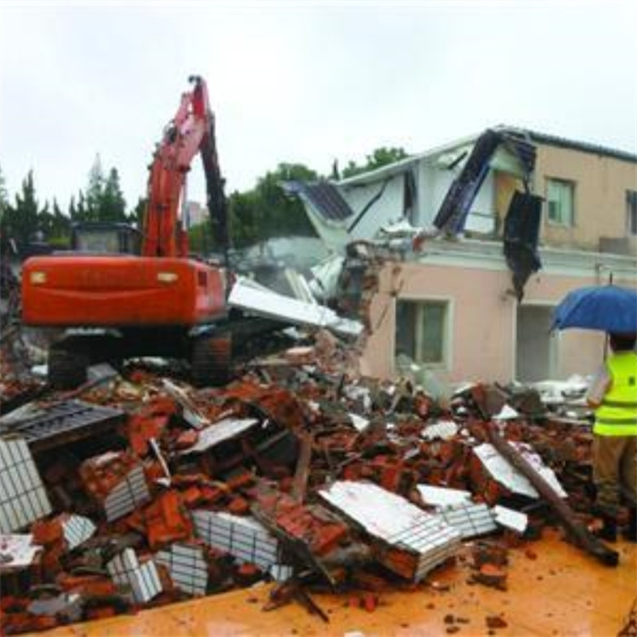 專業(yè)拆除服務(wù) 洗浴中心拆除價(jià)格解析與城市生活垃圾經(jīng)營(yíng)服務(wù)
